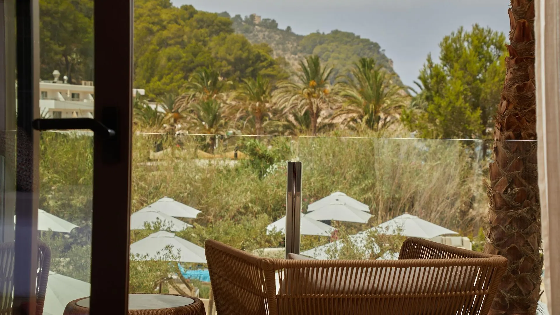 ***** Hotel Cala San Miguel Ibiza Resort, Adults Only, Curio Collection By Hilton Port de Sant Miguel Espagne