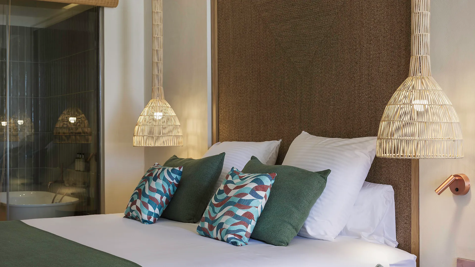Cala San Miguel Ibiza Resort, Adults Only, Curio Collection By Hilton Port de Sant Miguel