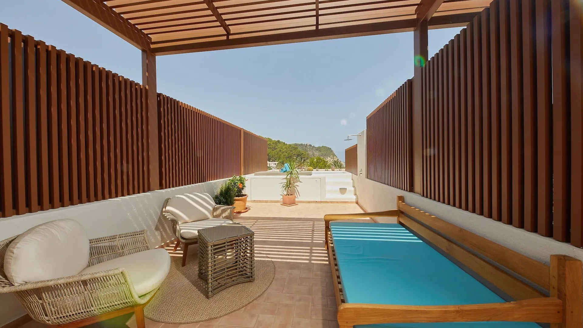 Cala San Miguel Ibiza Resort, Adults Only, Curio Collection By Hilton Port de Sant Miguel 5*,  Espagne