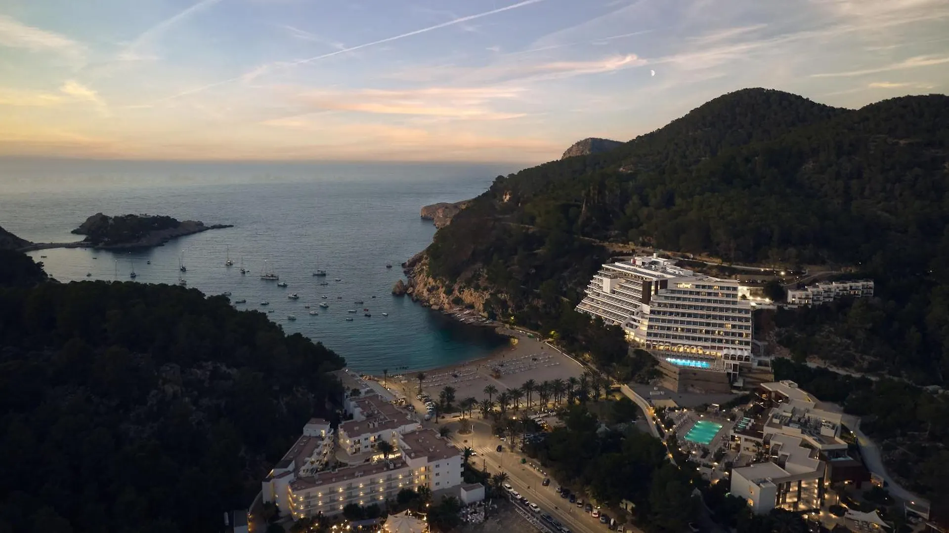 Hotel Cala San Miguel Ibiza Resort, Adults Only, Curio Collection By Hilton Port de Sant Miguel