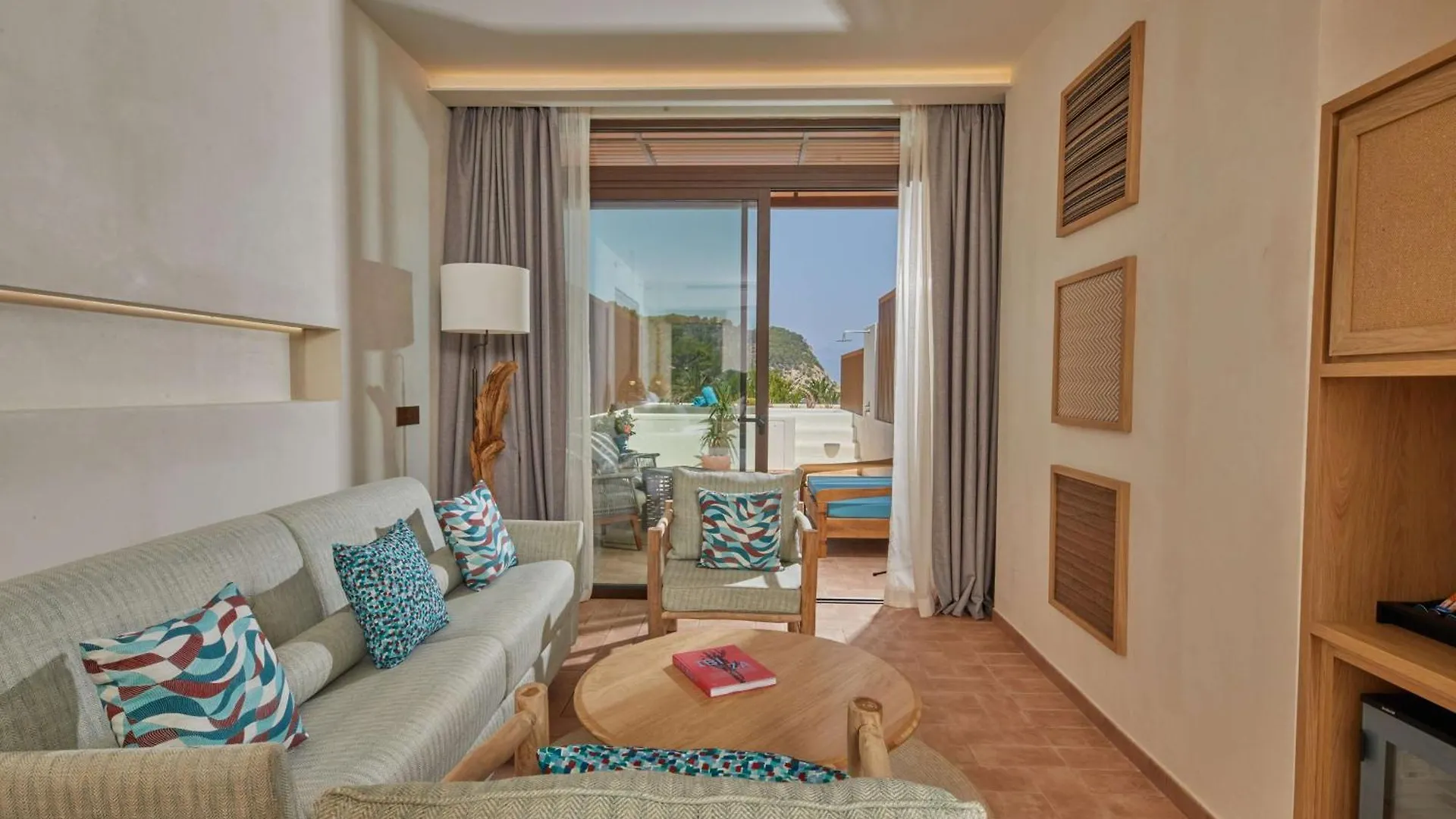 Hotel Cala San Miguel Ibiza Resort, Adults Only, Curio Collection By Hilton Port de Sant Miguel